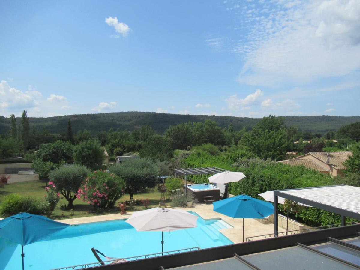Le Cabanon Des Hirondelles Villa Villecroze Exterior foto