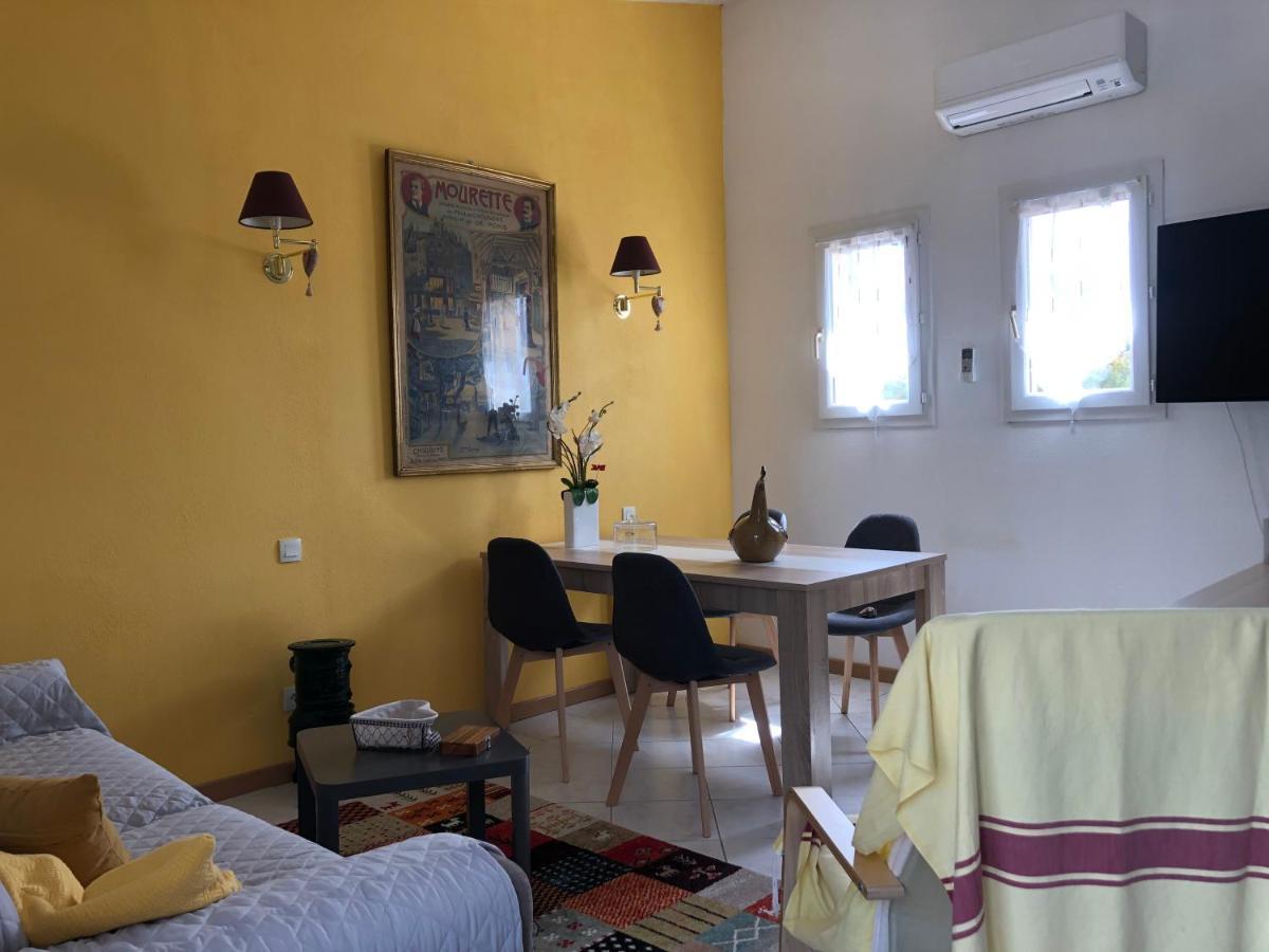 Le Cabanon Des Hirondelles Villa Villecroze Exterior foto