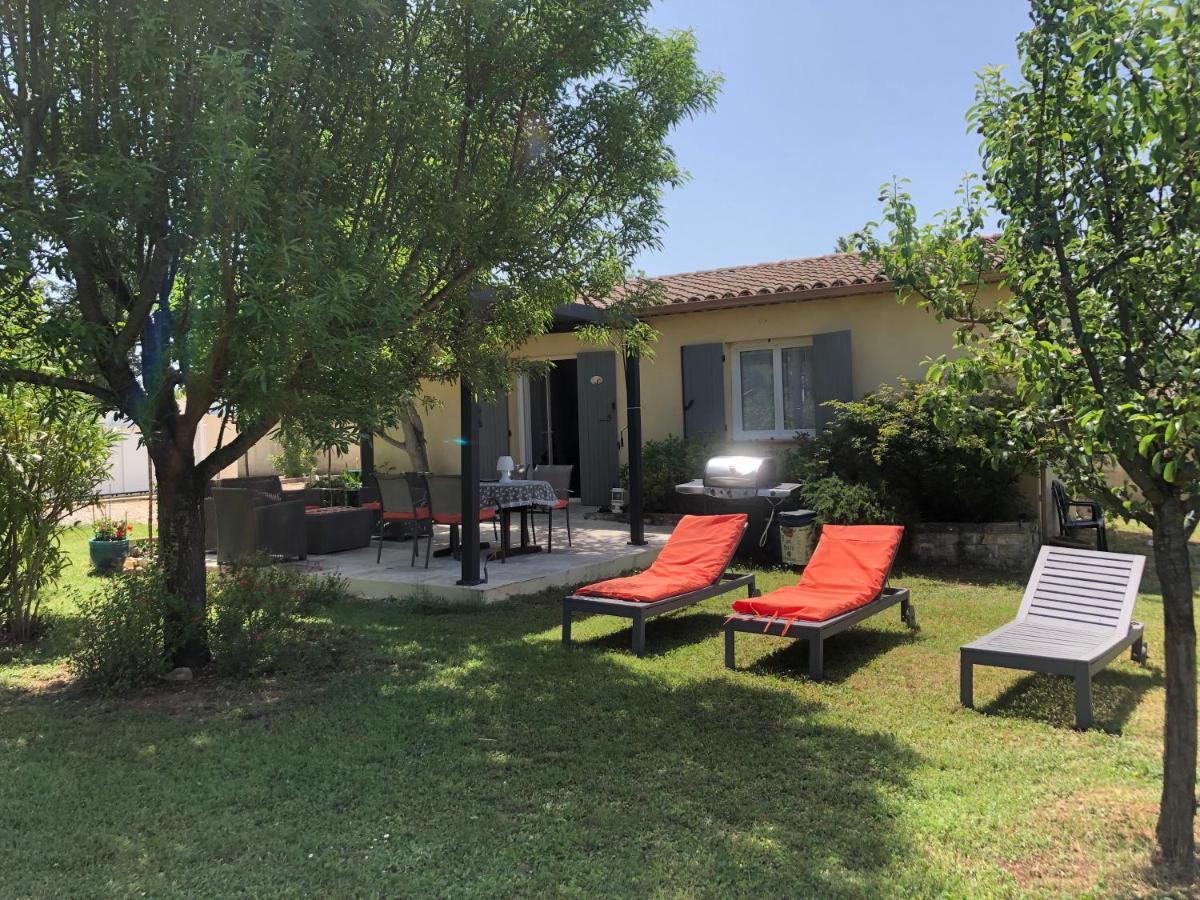 Le Cabanon Des Hirondelles Villa Villecroze Exterior foto